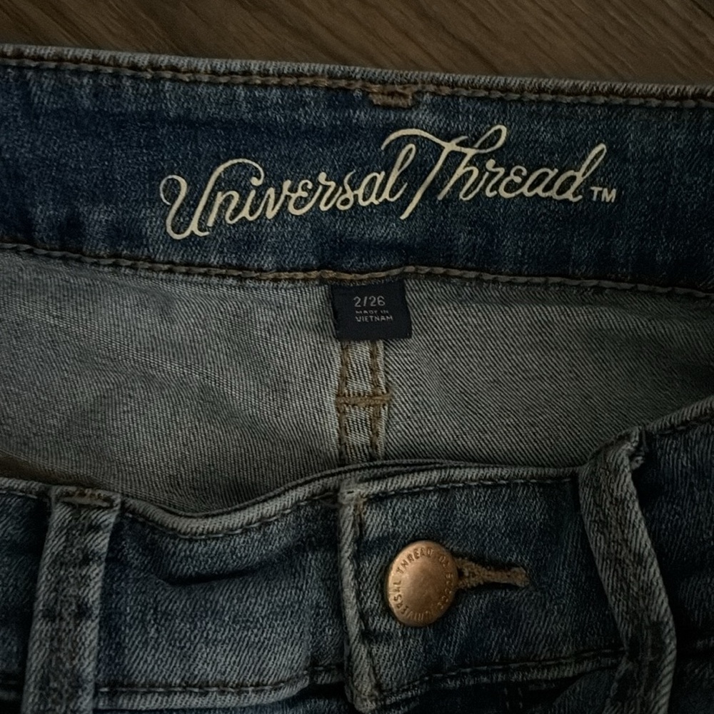 Universal Thread Distressed Cut Off Medium Wash D… - image 3